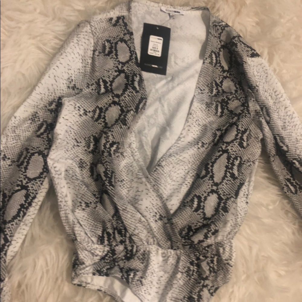 Fashion nova snake print body suit